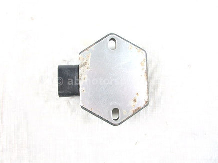 A used Regulator Rectifier from a 2001 TRX350ES Honda OEM Part # 31600-HN5-671 for sale. Honda ATV parts… Shop our online catalog… Alberta Canada!