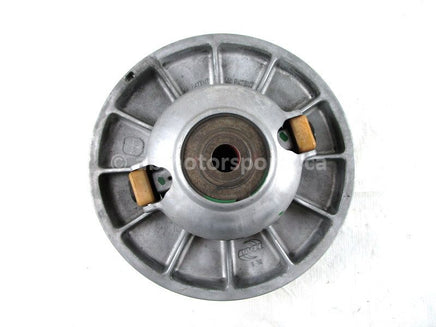 A used Secondary Clutch from a 2017 SPORTSMAN 1000 XP HI LIFTER Polaris OEM Part # 1323422 for sale. Polaris ATV parts online? Oh, Yes! Find parts that fit your unit here!