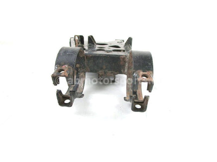 A used Mid Swing Arm from a 2001 SPORTSMAN 6X6 Polaris OEM Part # 1541583 for sale. Polaris ATV salvage parts! Check our online catalog for parts!