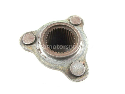 A used Middle Brake Hub from a 2001 SPORTSMAN 6X6 Polaris OEM Part # 1520259 for sale. Polaris ATV salvage parts! Check our online catalog for parts!