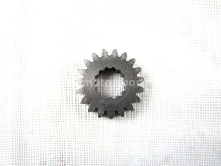 A used Primary Drive Gear from a 2001 YZ125 Yamaha OEM Part # 3XJ-16111-00-00 for sale. Yamaha dirt bike parts… Shop our online catalog… Alberta Canada!