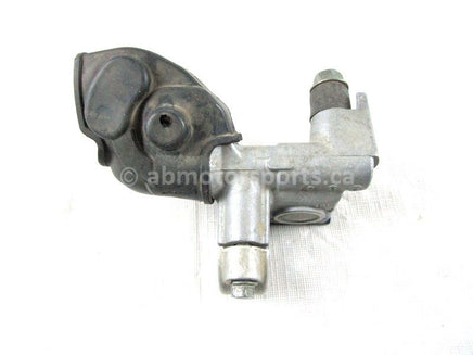 A used Master Cylinder Front from a 2001 YZ125 Yamaha OEM Part # 5MV-W2587-00-00 for sale. Yamaha dirt bike parts… Shop our online catalog… Alberta Canada!