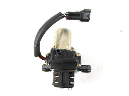 A used Servomotor from a 2003 MOUNTIAN CAT 900 Arctic Cat OEM Part # 3005-671 for sale. Arctic Cat snowmobile parts? Our online catalog has parts!