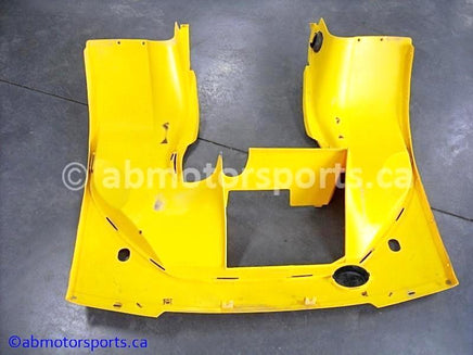 Used Can Am ATV TRAXTER MAX 500 XT OEM part # 703500360 rear fender for sale