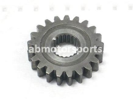 Used Honda ATV TRX 350D FOURTRAX 4X4 OEM part # 28132-HA7-770 crankcase gear d 21t for sale