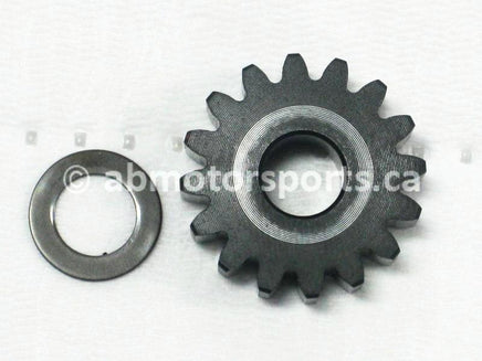 Used Honda ATV TRX 350D FOURTRAX 4X4 OEM part # 28243-HA5-670 kick starter gear 16t for sale