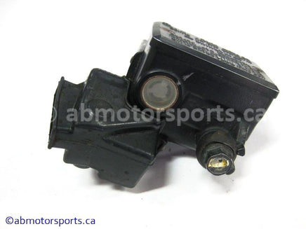Used Honda ATV TRX 350 FM OEM part # 45510-HN8-006 OR 45510HN8006 master cylinder for sale