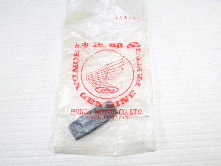 A new Knob Cap for a 1983 ATC 110 Honda OEM Part # 28414-958-004 for sale. Looking for parts near Edmonton? We ship daily across Canada!