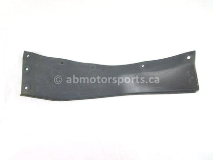 A used Fender Flare FR from a 1993 BAYOU 400 Kawasaki OEM Part # 35019-1293-RG for sale. Kawasaki ATV online? Oh, Yes! Find parts that fit your unit here!