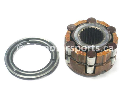 Used Polaris ATV MAGNUM 425 4X4 OEM part # 1520214 OR 1520281 front hub hilliard clutch for sale