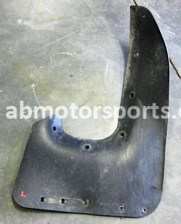 Used Polaris ATV MAGNUM 425 4X4 OEM part # 5850117 left front mud flap for sale