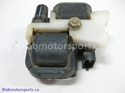 A used Igniton Coil from a 2006 Sportsman 800 Polaris OEM Part # 2876049 for sale. Check out our online catalog for more parts that fit your unit!