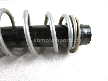 A used Front Strut Shock from a 2005 TRAIL BOSS 330 Polaris OEM Part # 7041761 for sale. Polaris ATV salvage parts! Check our online catalog for parts that fit your unit.