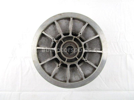 A used Secondary Clutch from a 2000 RMK 600 Polaris OEM Part # 1322193 for sale. Check out our online catalog for more parts that will fit your unit!