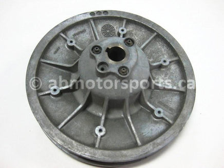 Used Skidoo GRAND TOURING 580 OEM part # 504095900 and 504095700 and 504096100 secondary clutch for sale