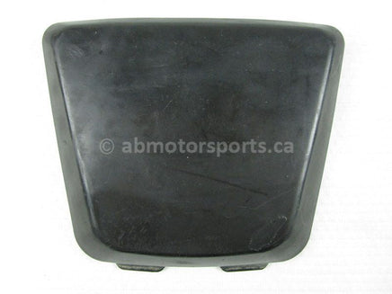 A used Fender Lid Cover from a 2008 KING QUAD 750 Suzuki OEM Part # 53341-31G00-YLZ for sale. Suzuki ATV parts… Shop our online catalog… Alberta Canada!
