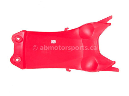 A used Front Fender Center from a 2007 KING QUAD 450X 4X4 Suzuki OEM Part # 53119-31G00-YT9 for sale. Suzuki ATV parts… Shop our online catalog… Alberta Canada!