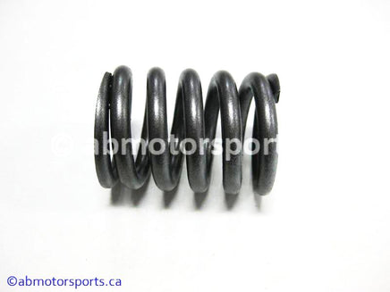 Used Yamaha ATV BIG BEAR 350 OEM part # 90501-605E1-00 compression spring for sale