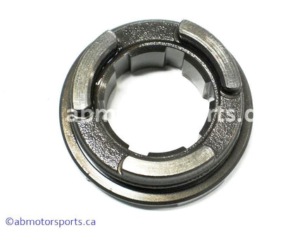 Used Yamaha ATV KODIAK 400 OEM part # 2VA-17285-00-00 clutch dog for sale