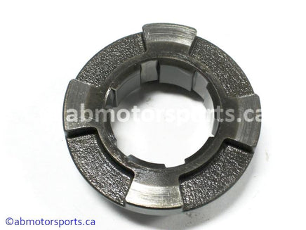 Used Yamaha ATV KODIAK 400 OEM part # 2VA-17285-00-00 clutch dog for sale