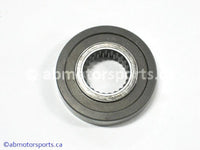 Used Yamaha ATV KODIAK 400 OEM part # 4GB-16665-00-00 clutch bearing retainer for sale