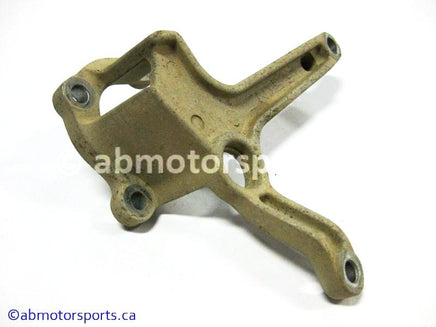 Used Yamaha ATV GRIZZLY 660 OEM part # 5KM-21585-00-00 gear shifter arm for sale