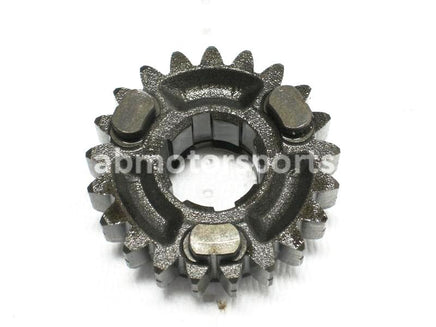 Used Yamaha ATV GRIZZLY 660 SE OEM part # 2C6-17582-00-00 middle drive gear 21t for sale