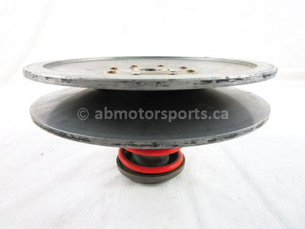 A used Secondary Clutch from a 2006 GRIZZLY 660 SE Yamaha OEM Part # 4WV-17660-10-00 for sale. Yamaha ATV parts… Shop our online catalog… Alberta Canada!