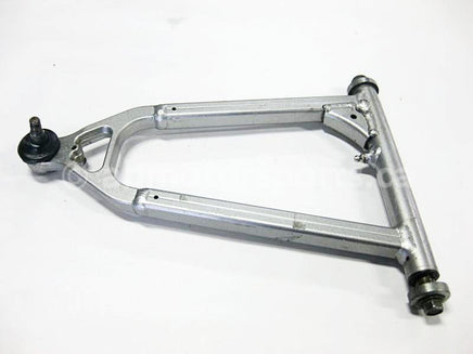 Used Yamaha ATV YFZ 450 SE OEM part # 5TG-23550-00-00 OR 5TG-23506-00-00 OR 5TG-23550-01-00 OR 5TG-23550-02-00 front right upper arm for sale