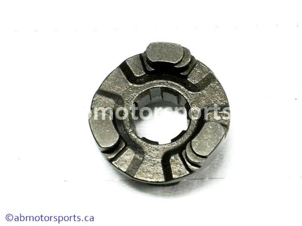 Used Yamaha ATV GRIZZLY 700 OEM part # 3B4-17285-00-00 clutch dog for sale
