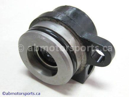 Used Yamaha ATV KODIAK 400 OEM part # 59V-17811-00-00 tachometer gear housing for sale