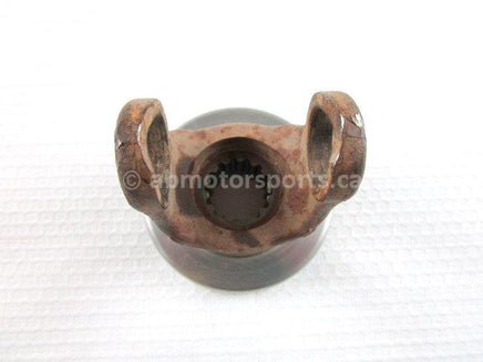 A used Middle Drive Yoke F from a 2000 Grizzly 600 Yamaha OEM Part # 5GT-17576-00-00 for sale. Yamaha ATV parts… Shop our online catalog… Alberta Canada!