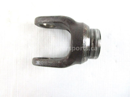 A used Middle Drive Gear Yoke from a 2000 KODIAK 400 AUTO Yamaha OEM Part # 5GH-17556-00-00 for sale. Yamaha ATV parts for sale in our online catalog…check us out!