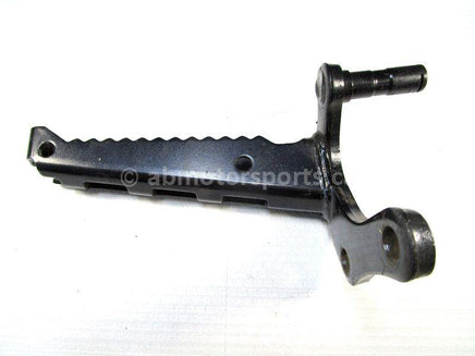 A new Left Foot Peg for a 2000 BIG BEAR 400 Yamaha OEM Part # 5FU-F7411-00-00 for sale. Looking for parts? We ship daily across Canada!