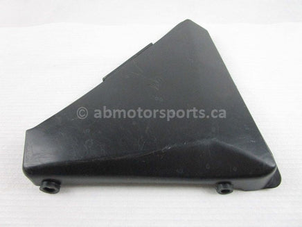 A used Air Box Cover R from a 2006 WR250F Yamaha OEM Part # 5TJ-1441E-10-00 for sale. Yamaha dirt bike parts… Shop our online catalog… Alberta Canada!