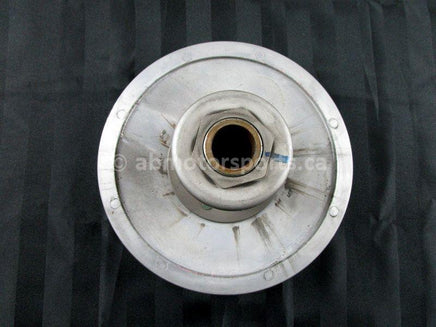 A used Secondary Fixed Sheave from a 2016 WOLVERINE YXE 700 Yamaha OEM Part # 1XD-17660-00-00 for sale. Yamaha UTV parts. Shop our online catalog!