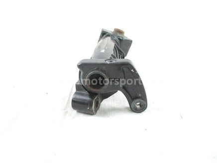 A used Spindle Right from a 2015 LYNX Arctic Cat OEM Part # 2703-372 for sale. Shop online here for your used Arctic Cat snowmobile parts in Canada!