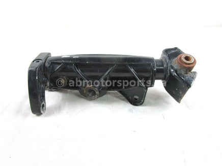 A used Spindle Right from a 2015 LYNX Arctic Cat OEM Part # 2703-372 for sale. Shop online here for your used Arctic Cat snowmobile parts in Canada!