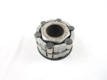 A used Hilliard Clutch from a 2000 SPORTSMAN 500 Polaris OEM Part # 1520281 for sale. Polaris ATV salvage parts! Check our online catalog for parts!