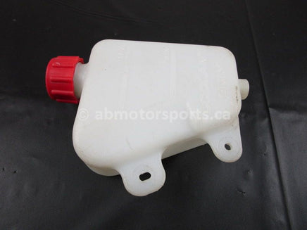 A used Surge Tank from a 2006 SPORTSMAN 800 Polaris OEM Part # 5431673 for sale. Polaris ATV salvage parts! Check our online catalog for parts.