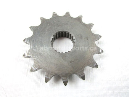 A used Sprocket 15T 22 Spline from a 2001 SPORTSMAN 6X6 Polaris OEM Part # 3233730 for sale. Polaris ATV salvage parts! Check our online catalog for parts!