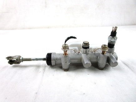 A used Master Cylinder from a 2011 RANGER 800 XP Polaris OEM Part # 2203454 for sale. Polaris UTV salvage parts! Check our online catalog!