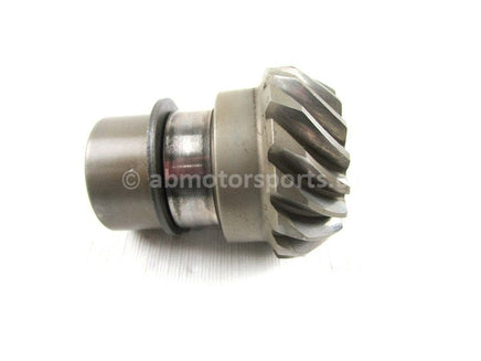 A used Spiral Bevel Pinion 16T from a 1999 RANGER 6X6 Polaris OEM Part # 3233365 for sale. Polaris UTV salvage parts! Check our online catalog for parts!