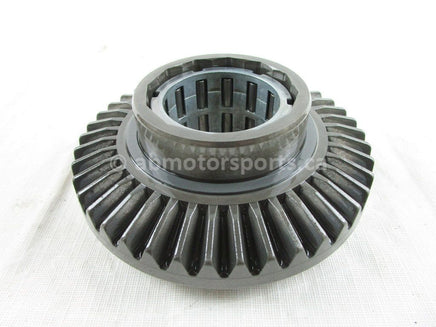 A used Front Differential from a 2021 RANGER 1000 Polaris OEM Part # 1334420 for sale. Polaris UTV salvage parts! Check our online catalog for parts!