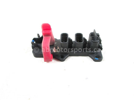 A used 3 Position Terminal Block from a 2021 RANGER 1000 Polaris OEM Part # 4018346 for sale. Polaris UTV salvage parts! Check our online catalog for parts!