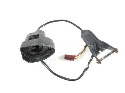 A used Heated Thumb Lever from a 1998 MXZ 500 Skidoo OEM Part # 572090300 for sale. Ski Doo snowmobile parts… Shop our online catalog… Alberta Canada!