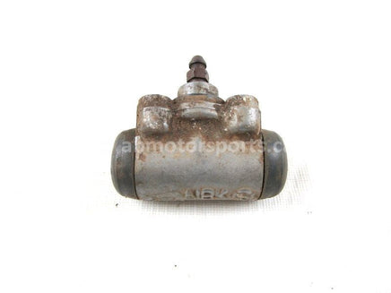 A used Brake Cylinder F from a 1992 KING QUAD 300 Suzuki OEM Part # 54540-19B10 for sale. Suzuki ATV parts… Shop our online catalog… Alberta Canada!