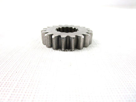 A used Primary Drive Gear from a 2001 YZ125 Yamaha OEM Part # 3XJ-16111-00-00 for sale. Yamaha dirt bike parts… Shop our online catalog… Alberta Canada!