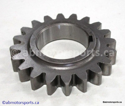 Used Arctic Cat ATV 500 AUTO FIS OEM part # 3402-390 oil and water pump driven gear for sale