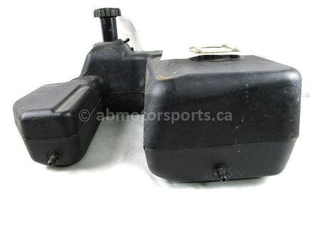 A used Fuel Tank from a 2006 700 SE EFI 4X4 Arctic Cat OEM Part # 0570-180 for sale. Arctic Cat parts close to Edmonton? Sure! Shipping across Canada daily.